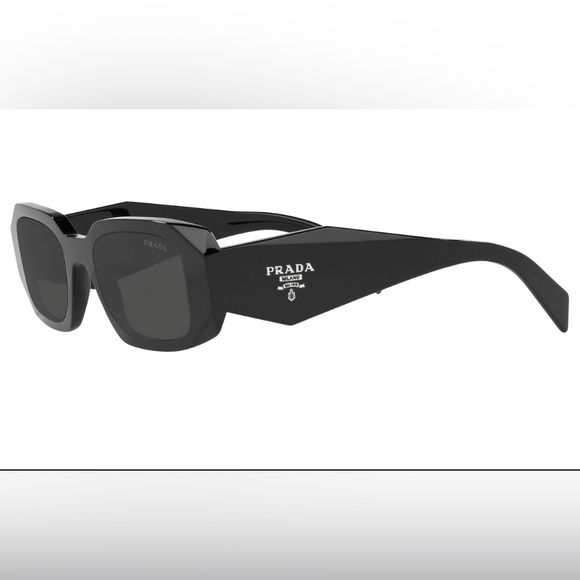 Trendy prada sunglasses - Picture 1 of 2